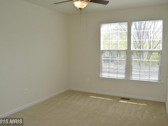 4th image of 9535 Eredine Way