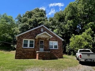 809 Phillips Dr, Kings Mountain, NC 28086