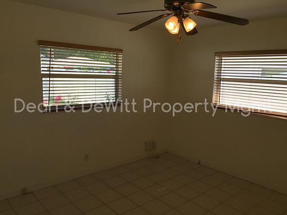 5th image of 830 43rd Ave N