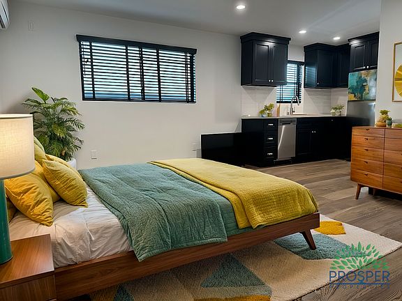 2nd image of 2415 Ocean Ave APT 3