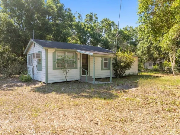 208 Brooks Rd, Frostproof, FL 33843