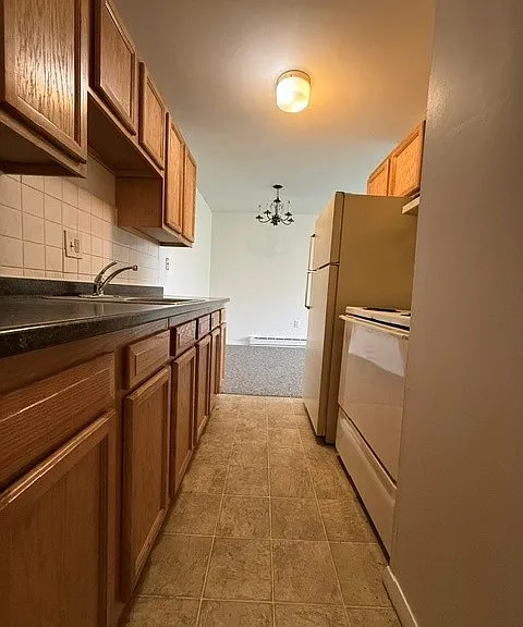 266 Essex Street — Photo 7