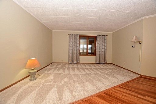 2nd image of 9727 Mill Ct E APT E1