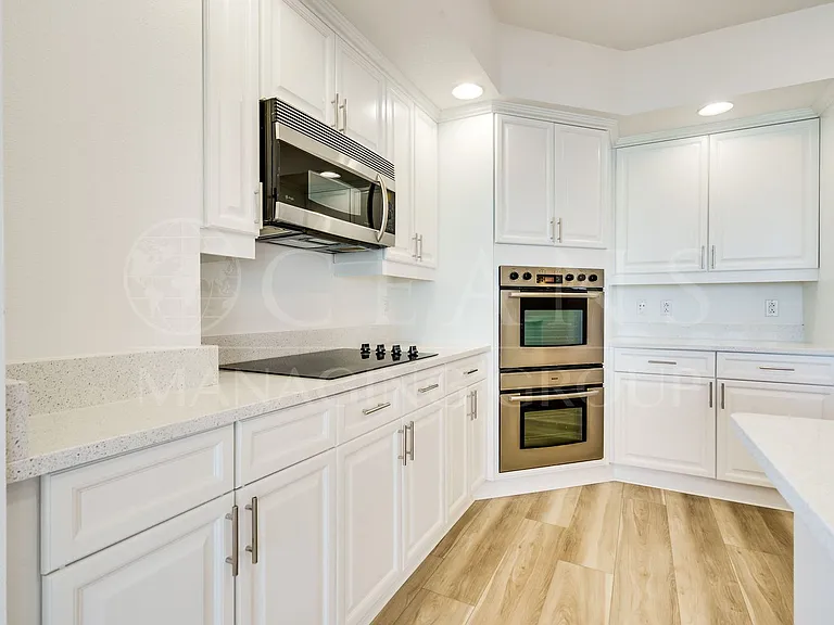 2901 Atlantic Ave #703 — Photo 8