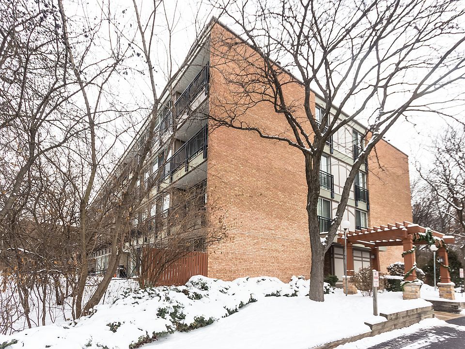 1st image of 1811 Four Lakes Ave APT 2M