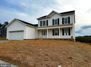 121 Orpington Dr, Martinsburg, WV 25403