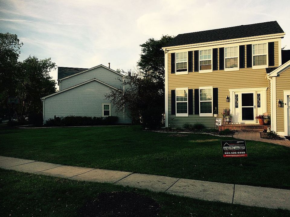 2nd image of 321 Dorchester Ln
