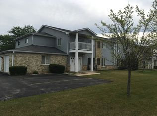 1111 Prairie Dr #8, Racine, WI 53406