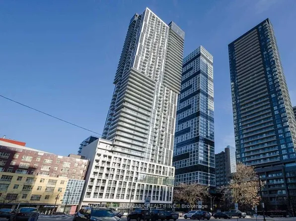 251 Jarvis St #734, Toronto, ON M5B 0C3