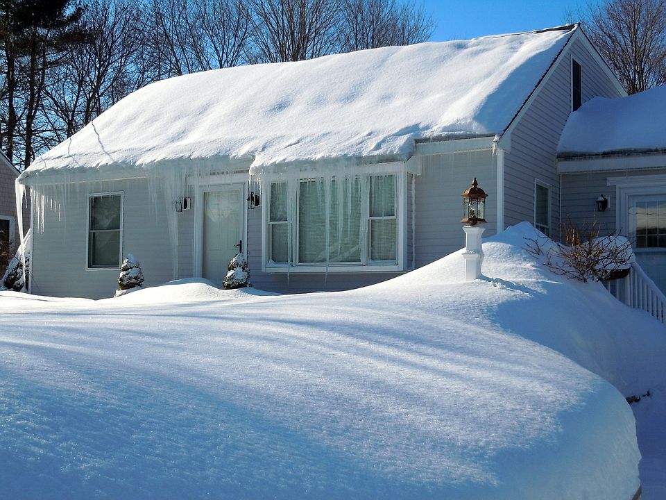 2nd image of 14 Roosevelt Pl