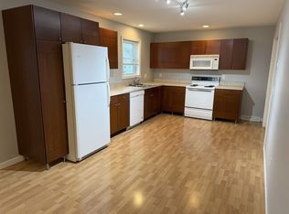 279 Saratoga Ave, Mechanicville, NY 12118
