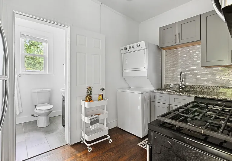 1351 Oxford Rd NE #3 — Photo 17