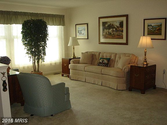 3rd image of 303 Eastfield Pl