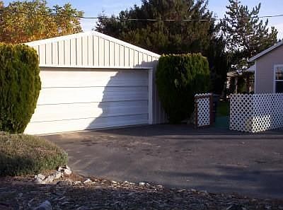 2nd image of 1701 N Stella Ave