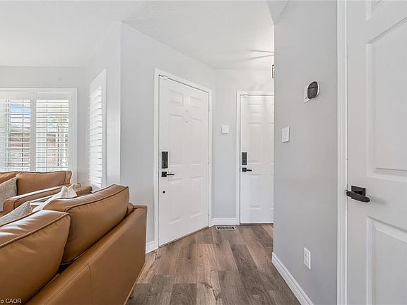 3rd image of 109 Rush Meadow St