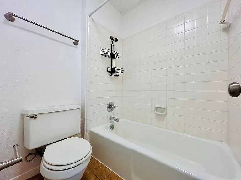 8325 Fathom Cir — Photo 12