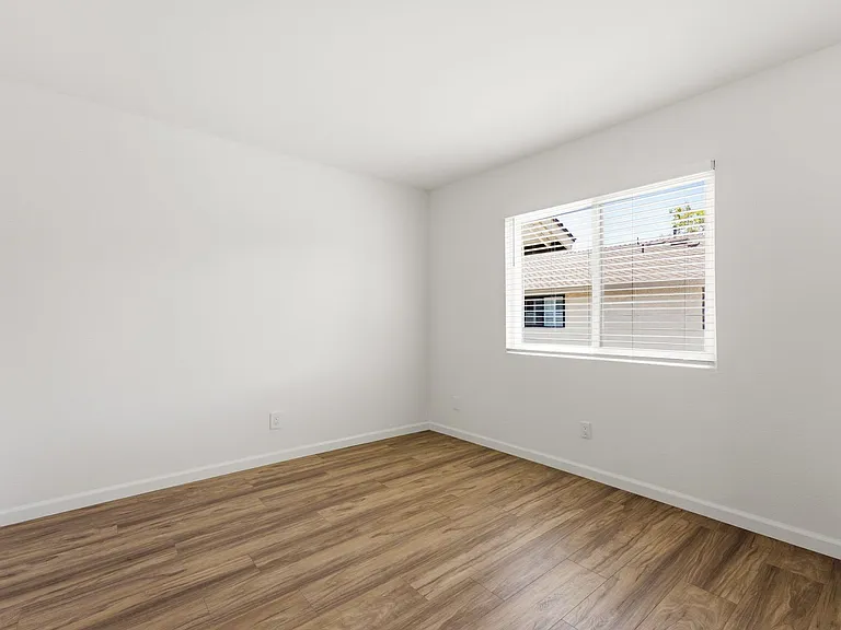 15192 Moir Ct — Photo 16