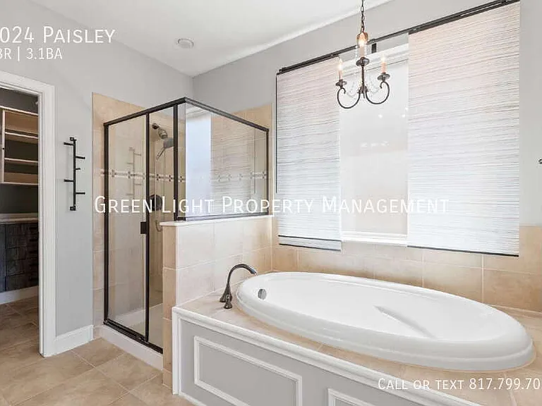 8024 Paisley Colony — Photo 35