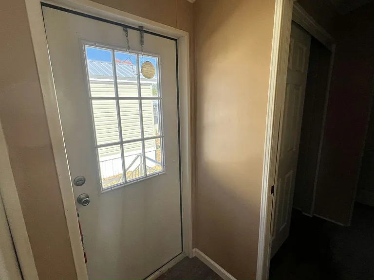 Avon Park Village II — Photo 112