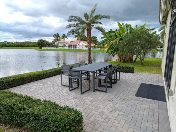 19269 Redberry Court, Boca Raton, FL 33498