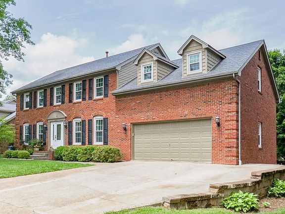 3rd image of 2461 Vale Dr