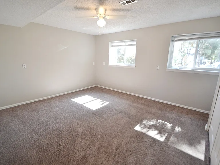 316 Poe Pl — Photo 16