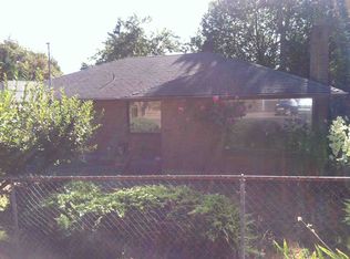 9220 17th Ave NE, Seattle, WA 98115