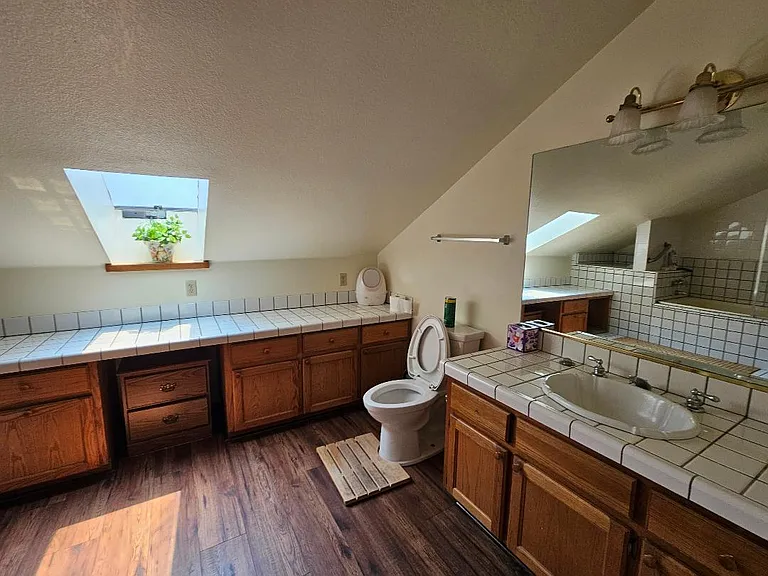 12840 Rain Shadow Rd #1-2-3 — Photo 7
