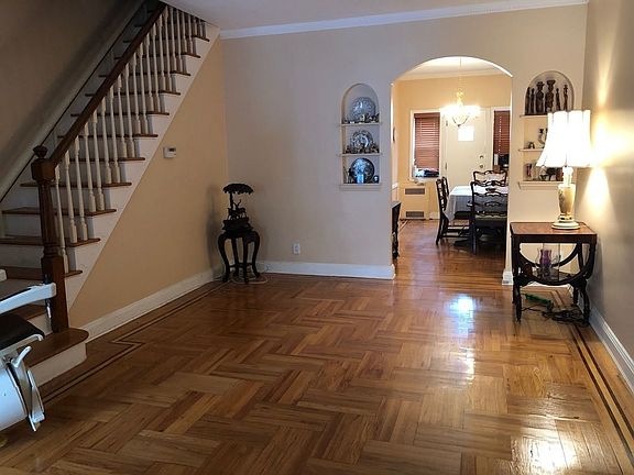 2nd image of 2163 E 23rd St