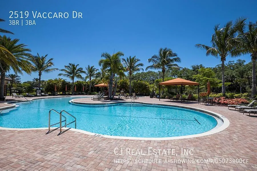 3 bed, 2270 sqft, $5,500 — Photo 3