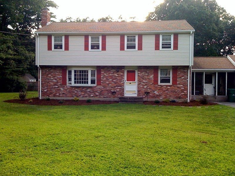 2nd image of 29 Intervale Rd