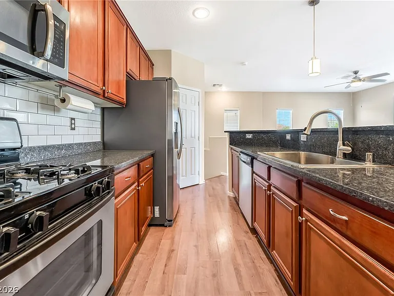 7318 Fools Gold St #101 — Photo 15