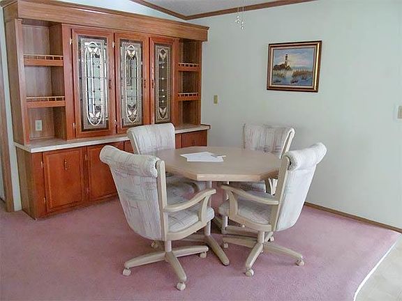 3rd image of 2841 Darwin St #525