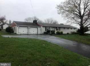 743 N State St, Ephrata, PA 17522