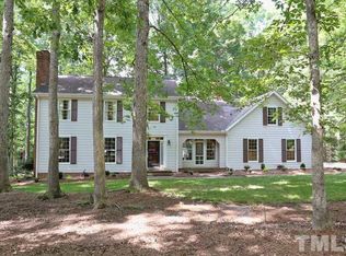 32 Wedgewood Rd, Chapel Hill, NC 27514