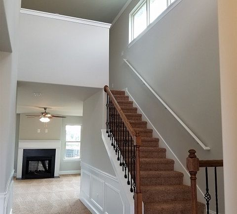 4th image of 176 Leland Ln #20