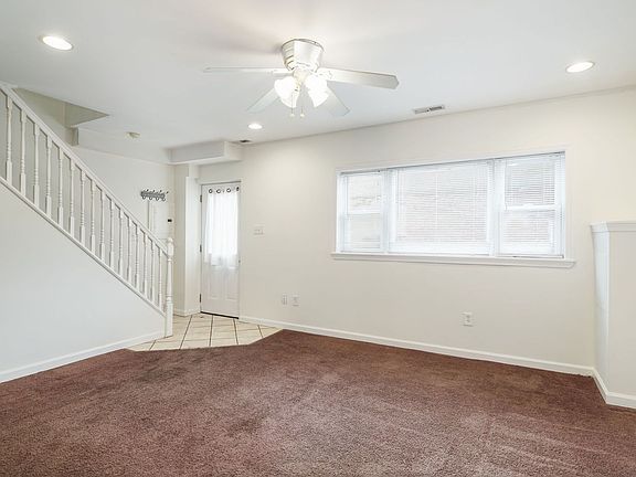 5th image of 3619 Helen St #A