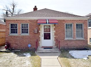 5566 N Leonard Ave, Chicago, IL 60630