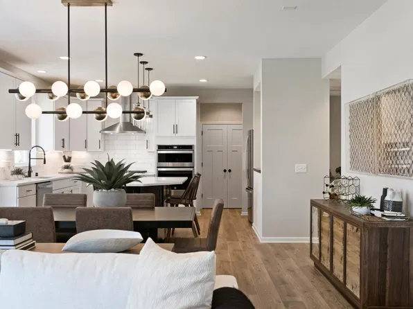 4106 Narrows Canyon Trl, Chaska, MN 55318