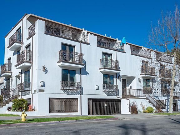 2nd image of 1096 S Bedford Dr APT 101