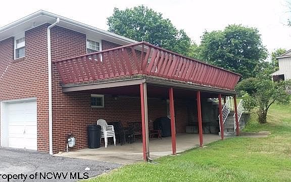 2nd image of 502 Willis Ave