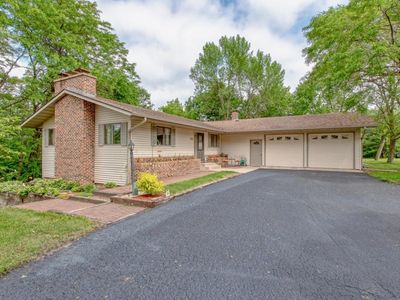 500 Middle St W, Cannon Falls, MN, 55009