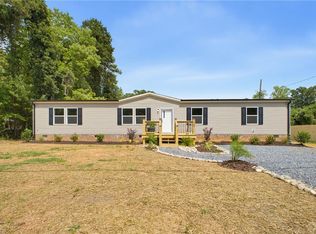 1565 Old Hollow Rd, Winston Salem, NC 27105