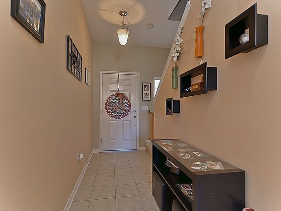 3rd image of 6723 Holly Heath Dr