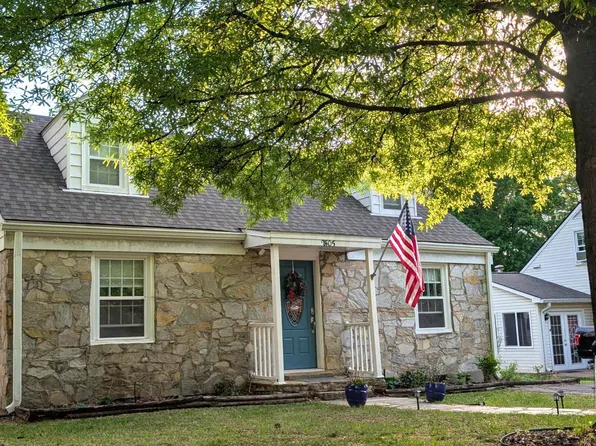 2505 Popkins Ln, Alexandria, VA 22306