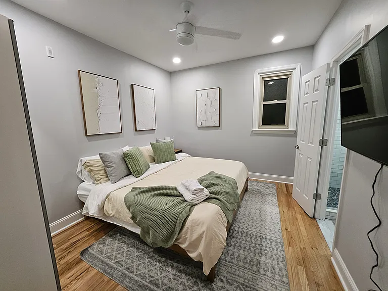 709 Pine St #3 — Photo 9
