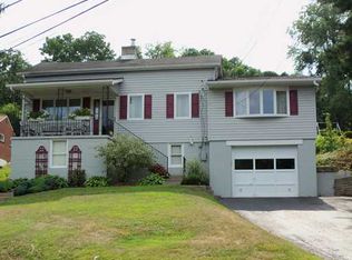 54 Gensler Rd, Pittsburgh, PA 15236