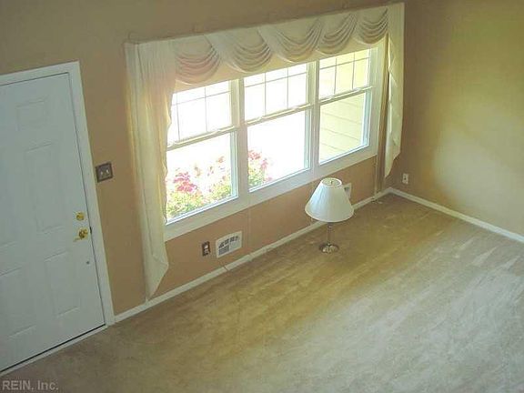 2nd image of 1628 Red Brook Ct
