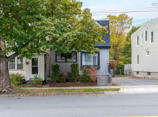 2508 Oxford St, Halifax, NS B3L 2T4