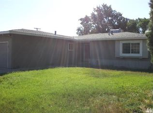1219 Santa Maria St, Los Banos, CA 93635